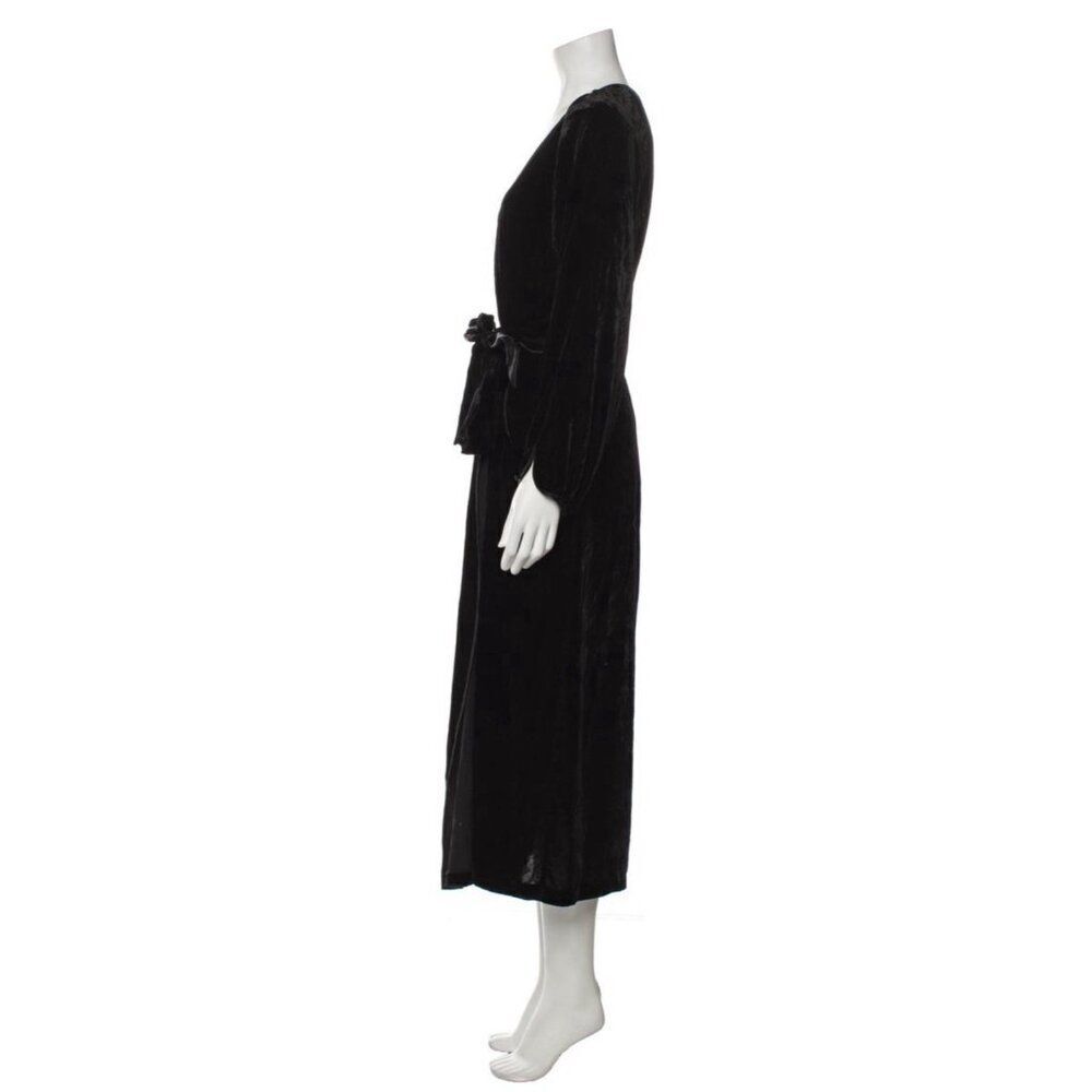 Vera Wang Authentic Solid Black Long Sleeve Velvet MIDI Robe Small Medium - Picture 2 of 6